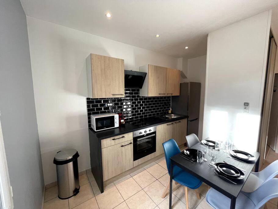 Appartement T2 Pour 3 Personnes Marseille Exteriér fotografie