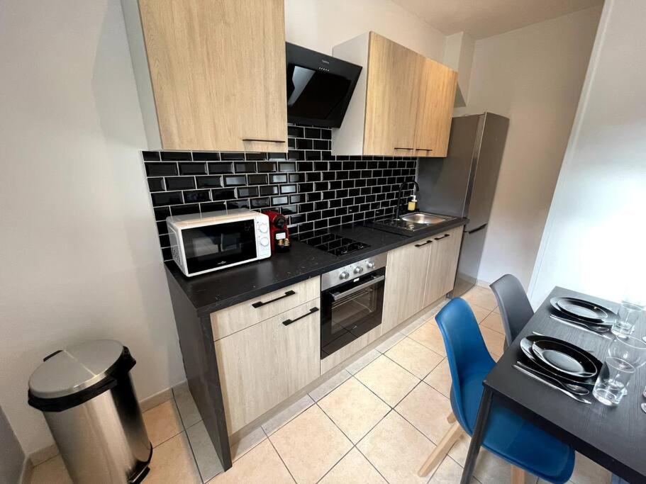 Appartement T2 Pour 3 Personnes Marseille Exteriér fotografie